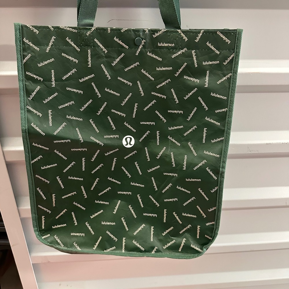 Lululemon Reusable Shopping Bag Green Logo Print Snap Closure Grocery Gym Market